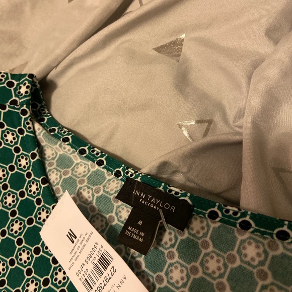 Geometric top - Picture 2 of 4